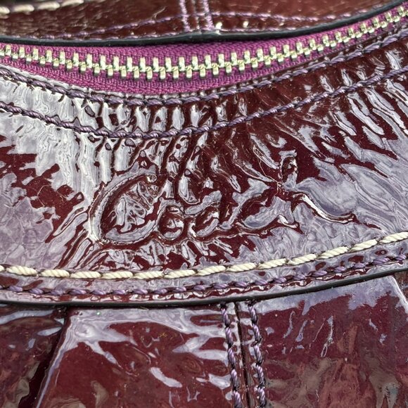 Coach Plum Patent Leather Purse and Matching Wallet #Z19605 - Picture 3 of 12